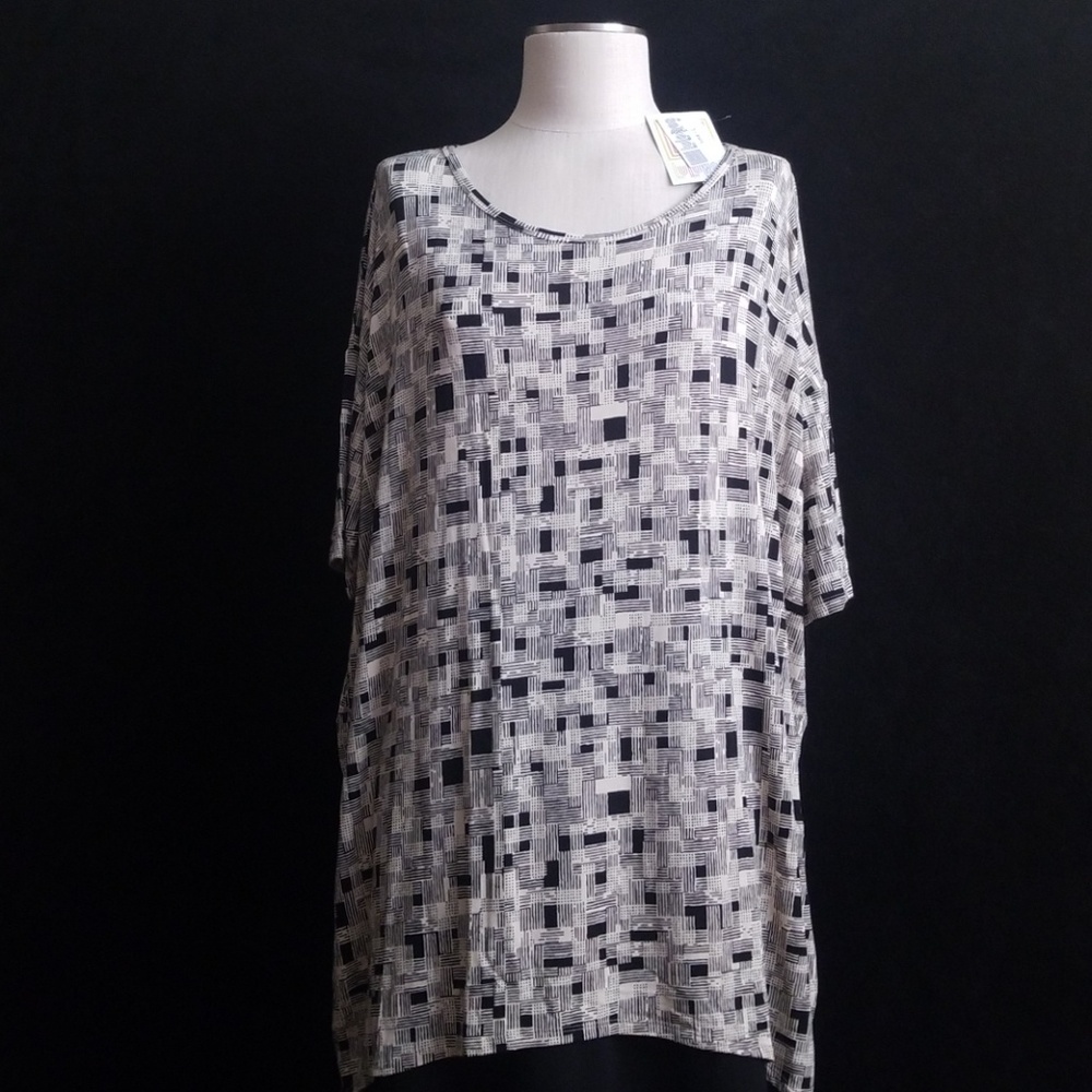 NWOT L Lularoe Irma